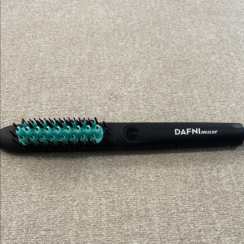 Black and Green Hair Styling Tool